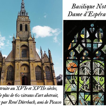 Charleville-Mezieres: Belle Vue Place Ducale المظهر الخارجي الصورة