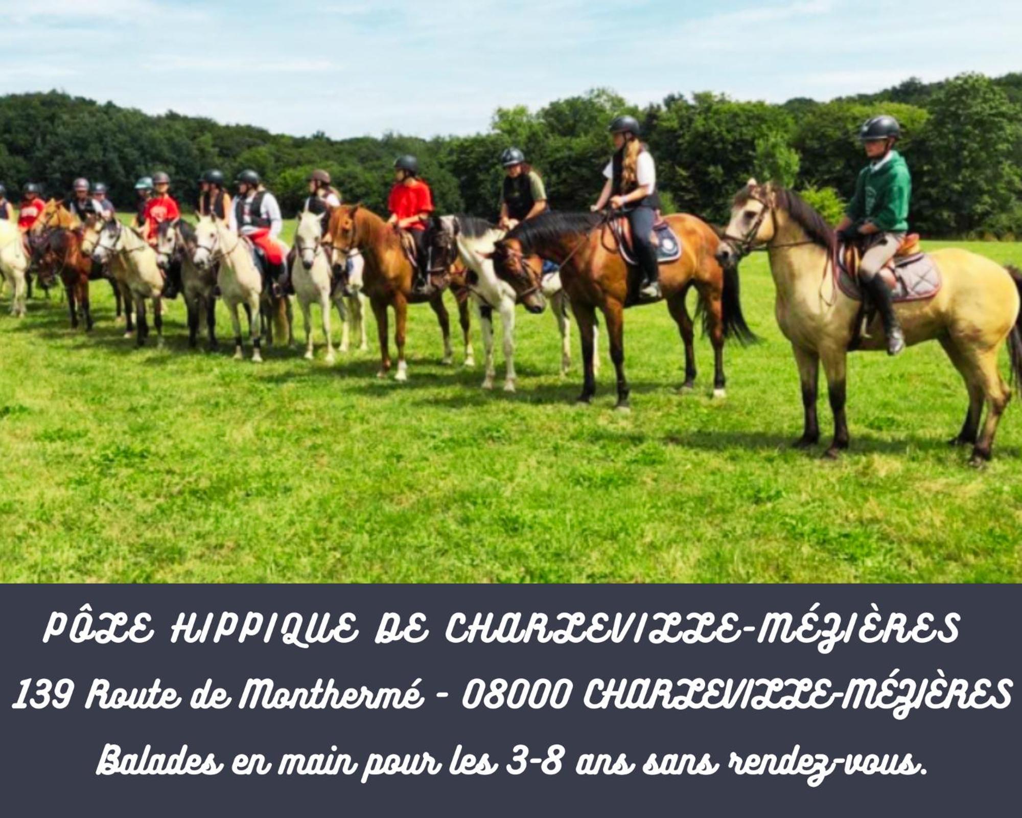 Charleville-Mezieres: Belle Vue Place Ducale المظهر الخارجي الصورة